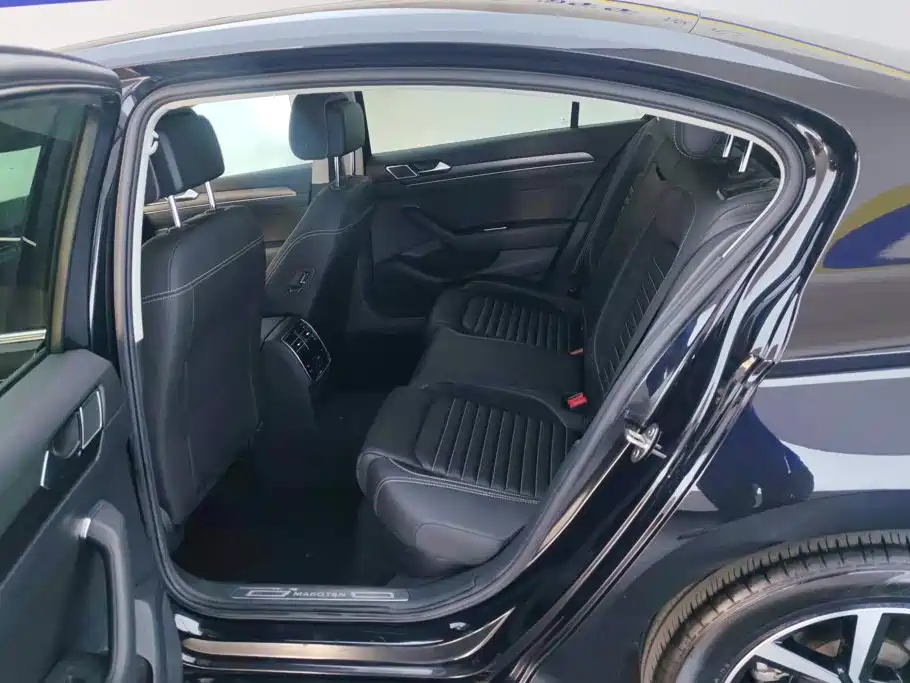Volkswagen Magotan — миниатюра 11