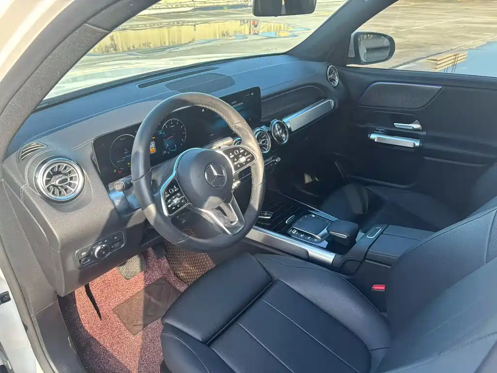 Mercedes-Benz GLB — миниатюра 5