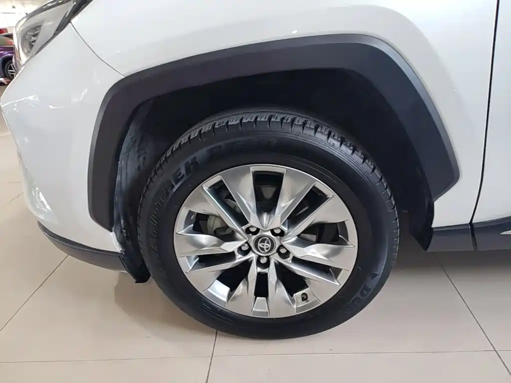 Toyota Wildlander — миниатюра 23