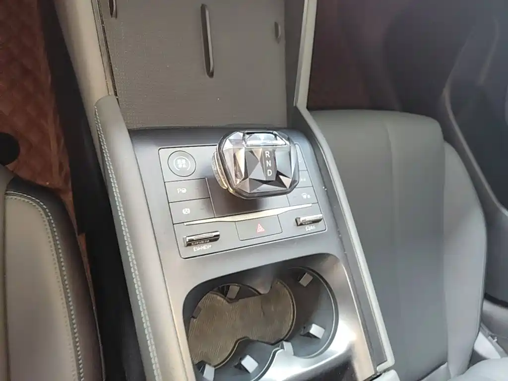 BYD Qin L — миниатюра 14