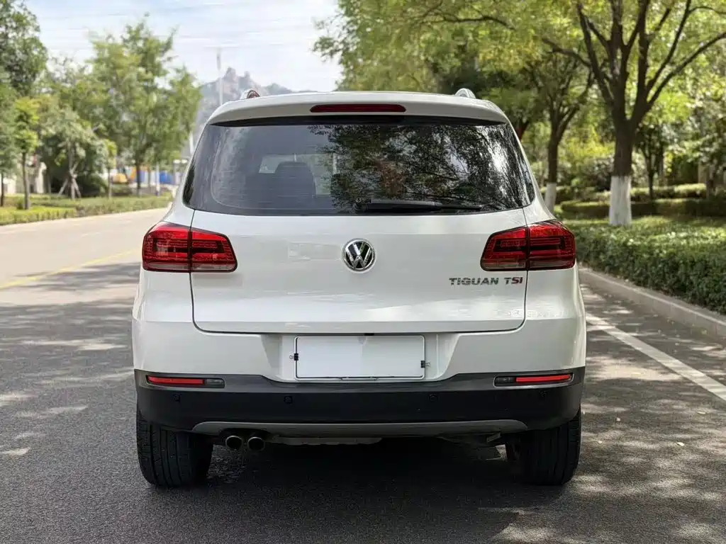 Volkswagen Tiguan — миниатюра 13