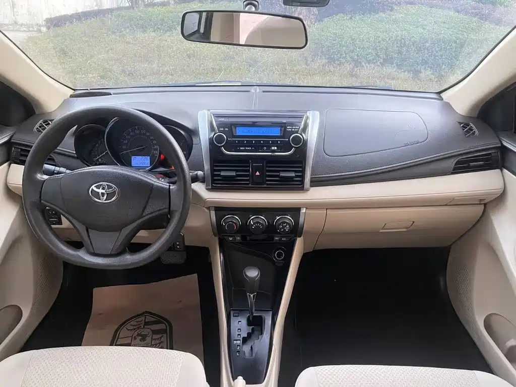 Toyota Vios 2014 1.5L AT
