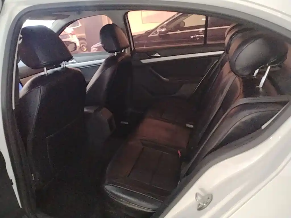 Volkswagen Lavida — миниатюра 17