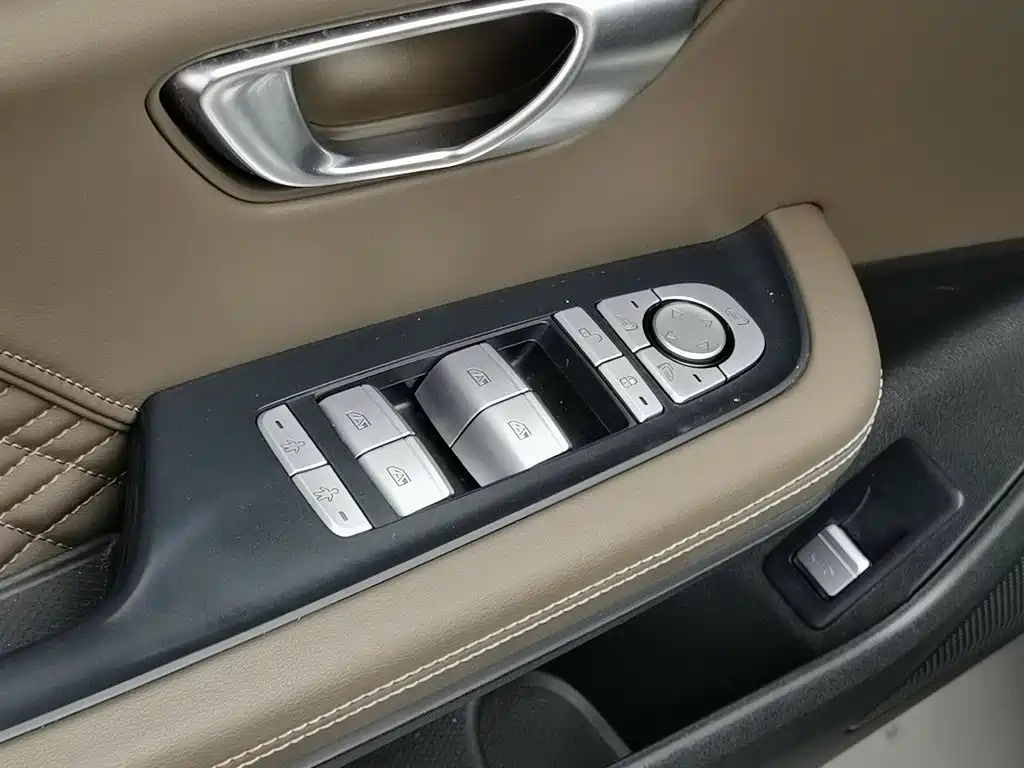 BYD Han — миниатюра 9