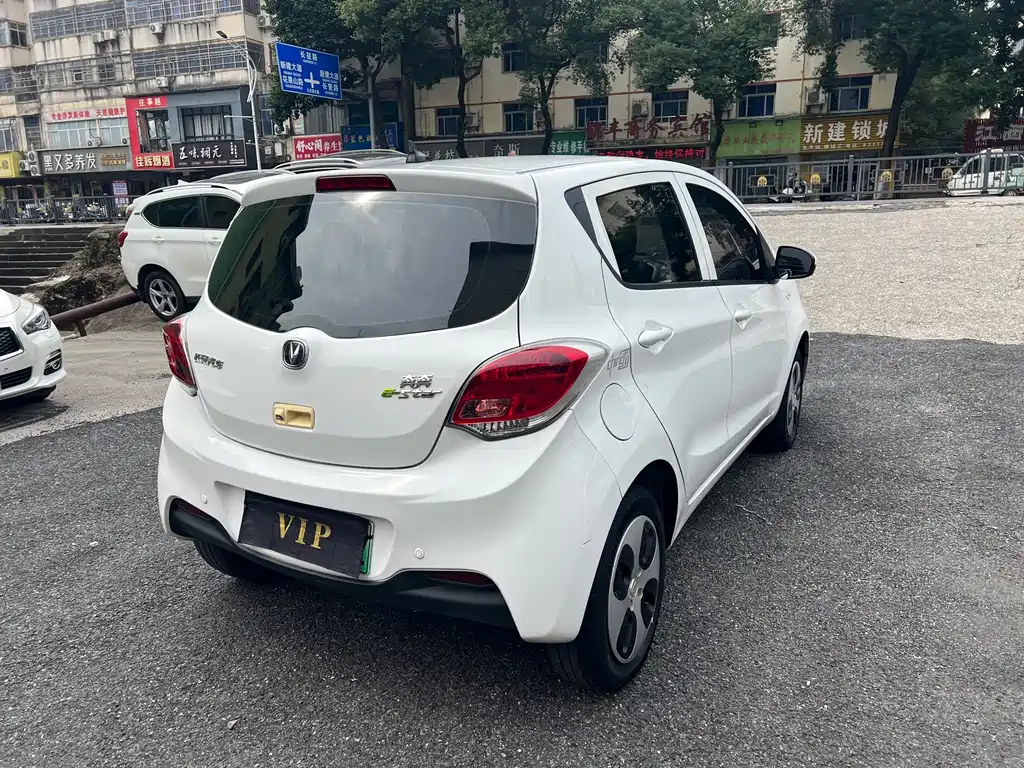 Changan Benben E-Star — миниатюра 7
