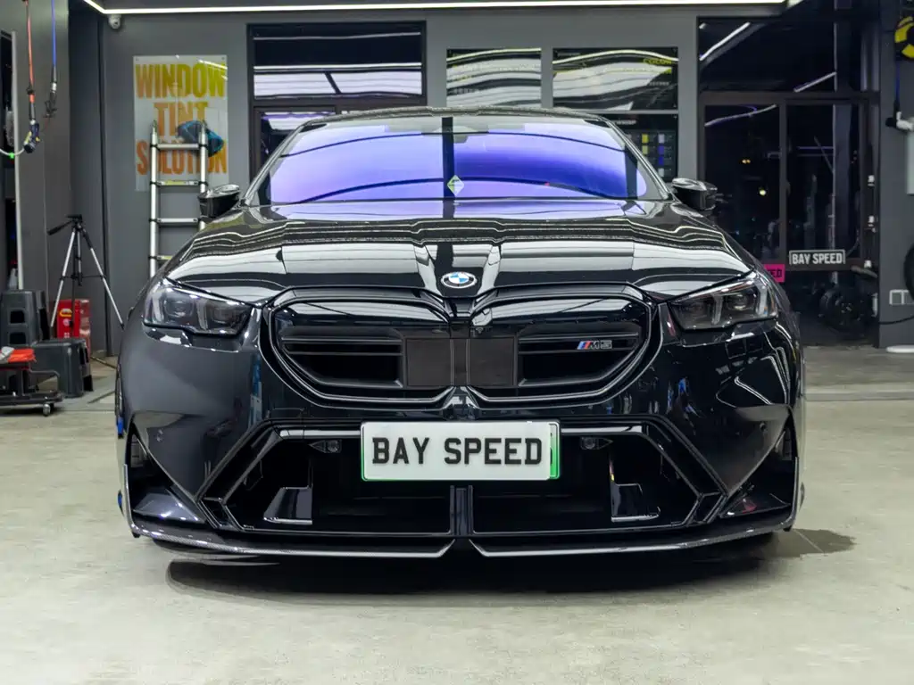 BMW M5 New Energy — миниатюра 2
