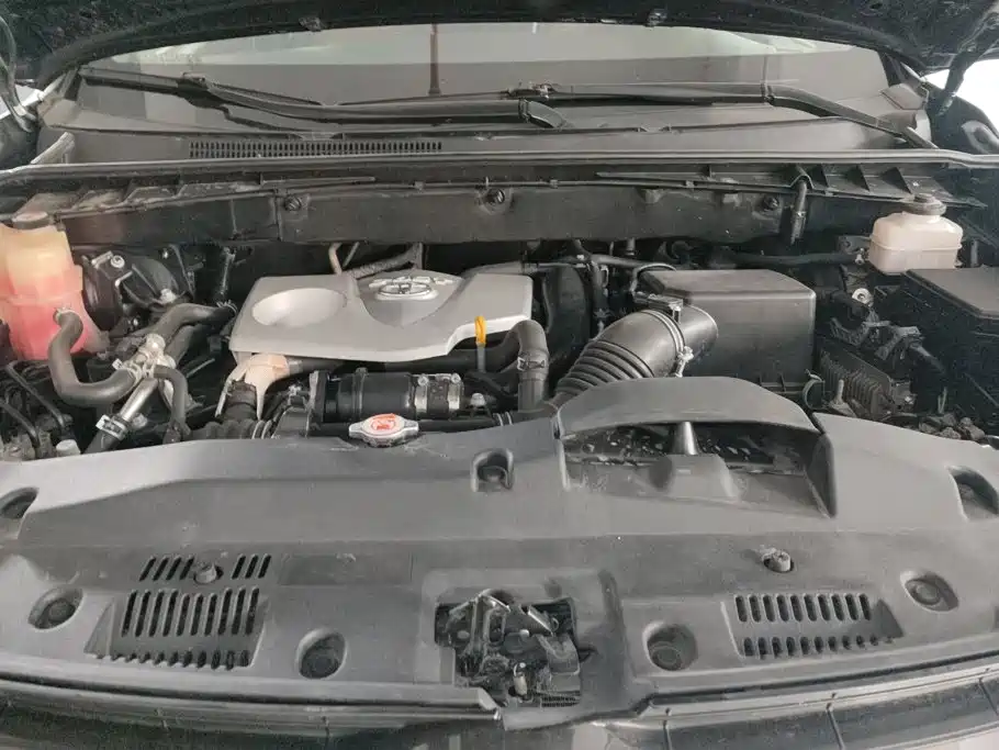 Toyota Highlander — миниатюра 10