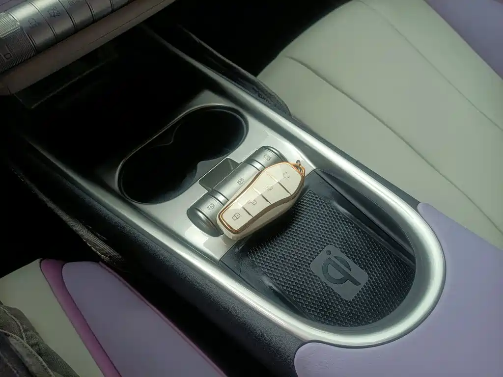 BYD Dolphin — миниатюра 9