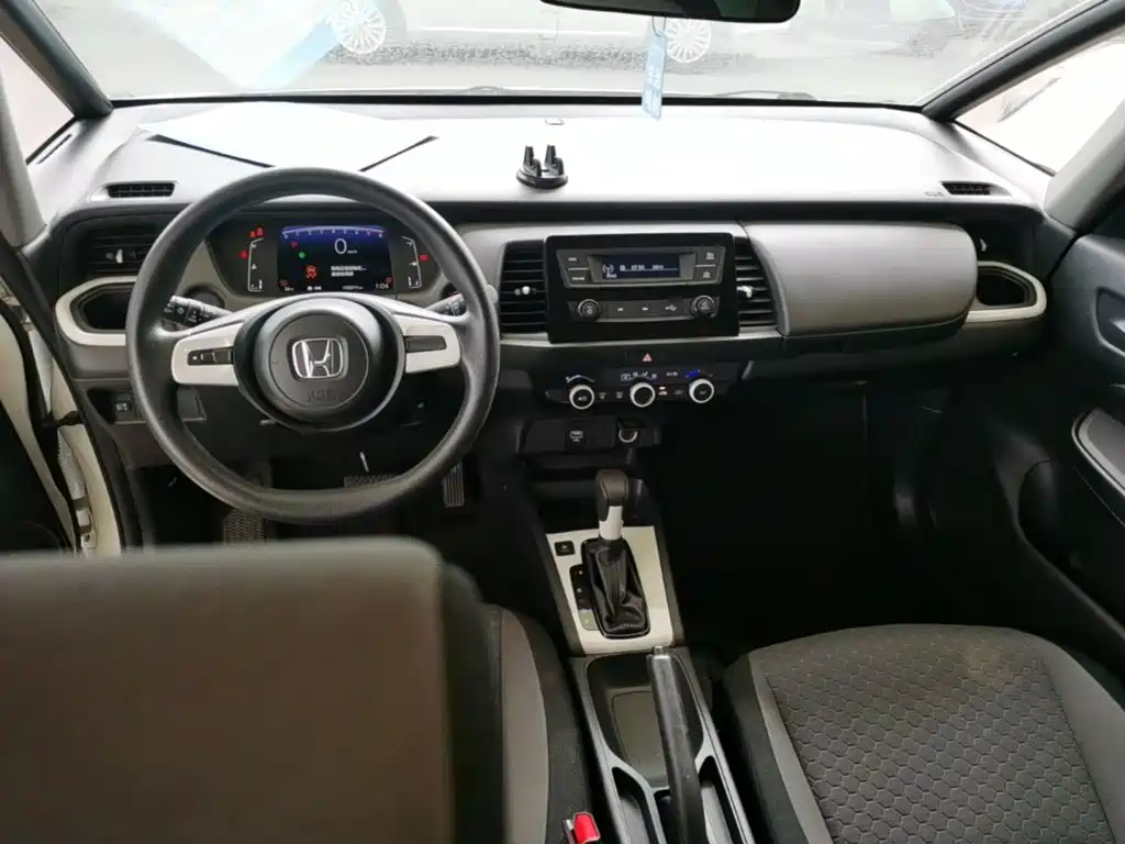 Honda Fit — миниатюра 10