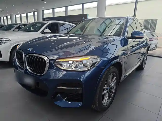 BMW  X3