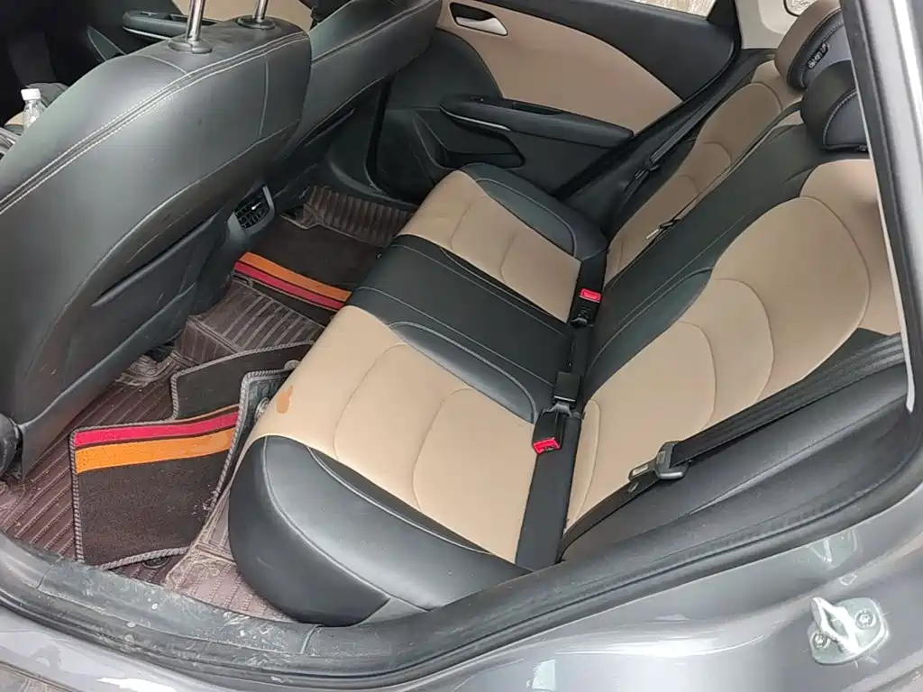 Chevrolet Monza — миниатюра 22