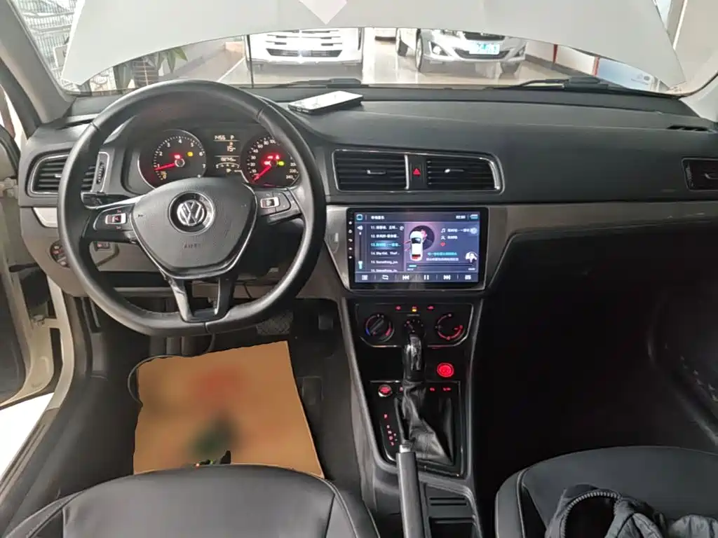 Volkswagen Lavida — миниатюра 10