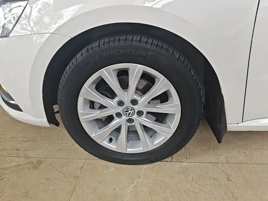 Volkswagen Lavida — миниатюра 23