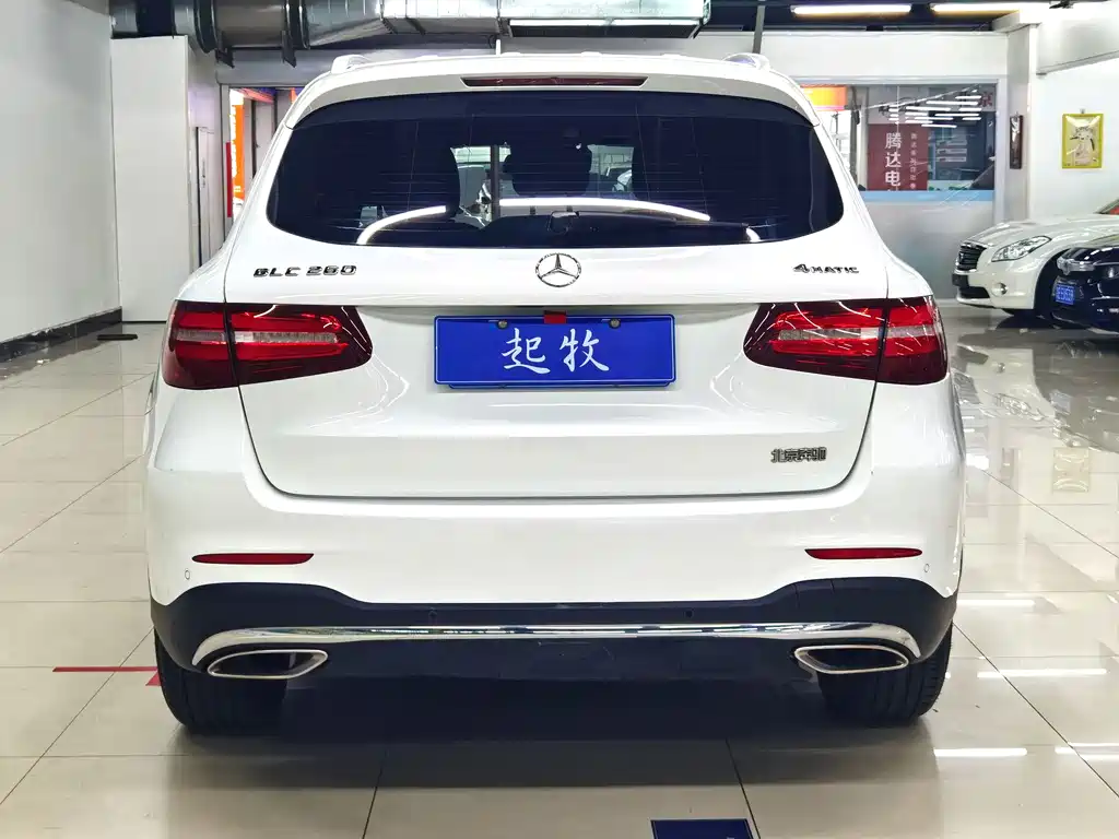 Mercedes-Benz GLC 2017 GLC 260 4MATIC Luxury