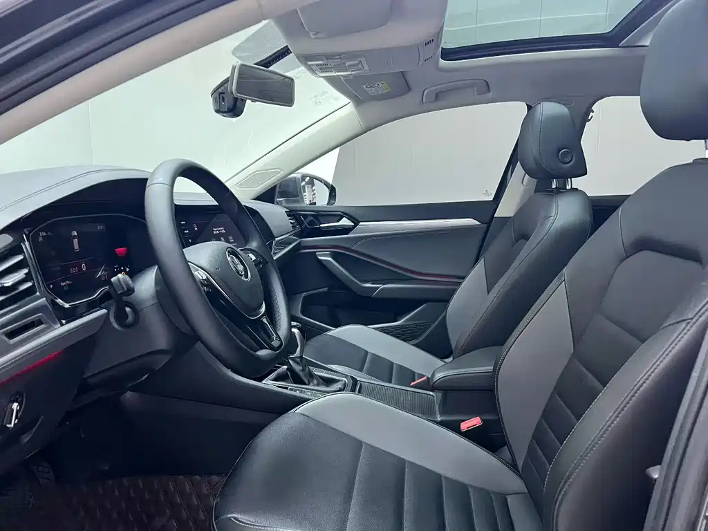 Volkswagen Sagitar — миниатюра 4