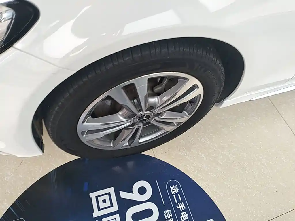 Mercedes-Benz C-Class — миниатюра 23