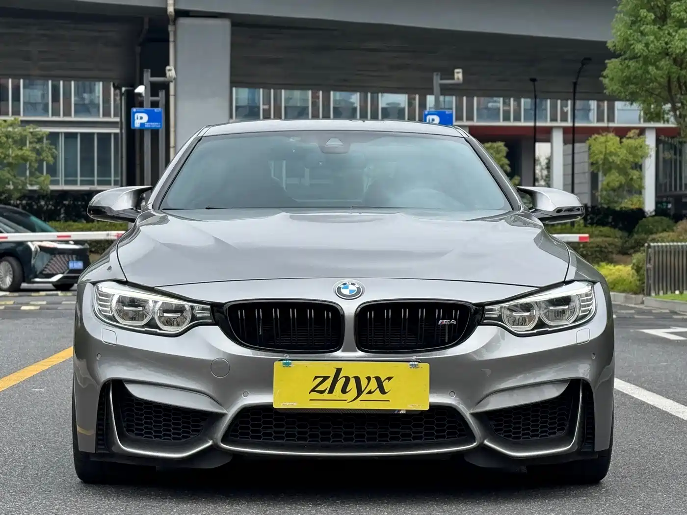 BMW M4