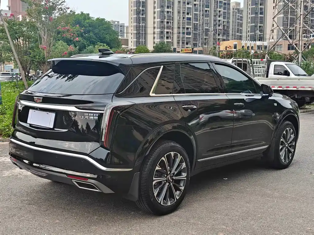 Cadillac XT5 — миниатюра 8