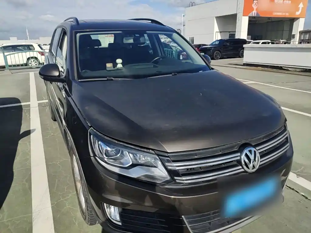 Volkswagen Tiguan — миниатюра 4