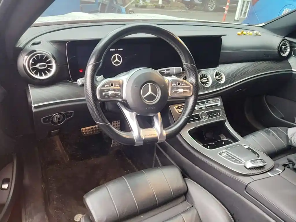 Mercedes-Benz E-Class (Import) — миниатюра 10