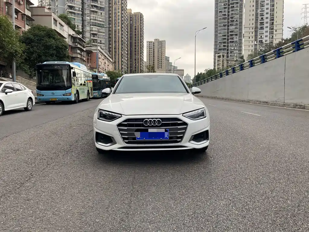 Audi A4L — миниатюра 2