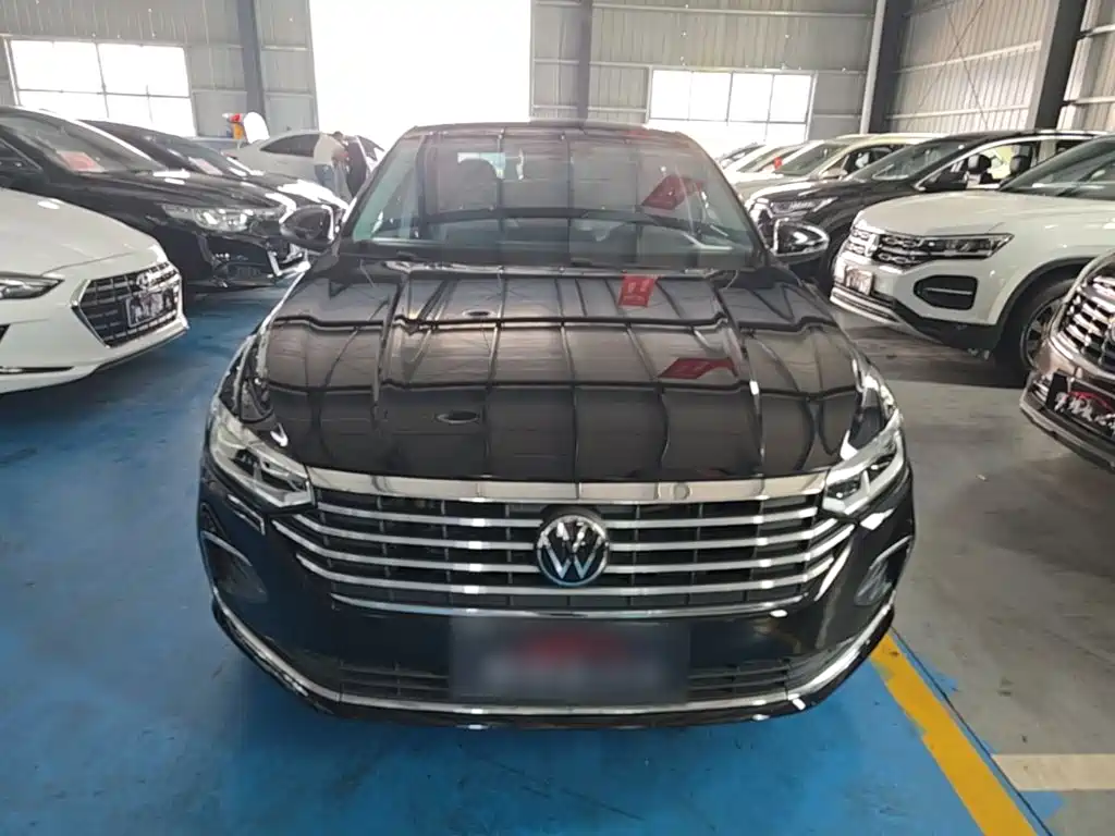 Volkswagen Lavida — миниатюра 3