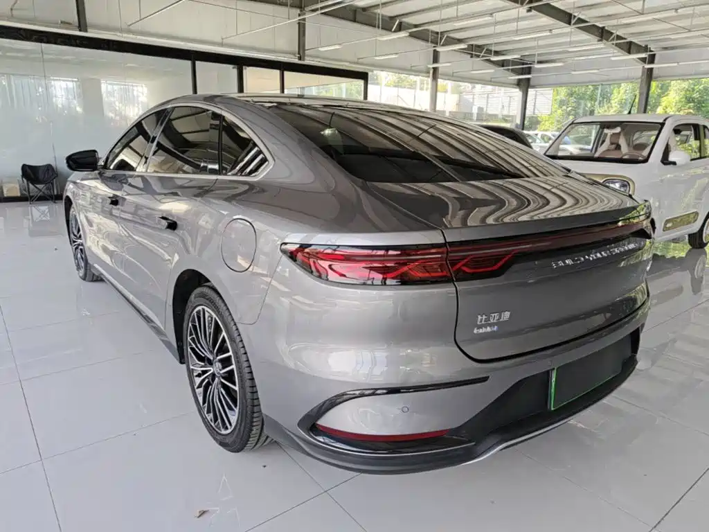BYD Han — миниатюра 5