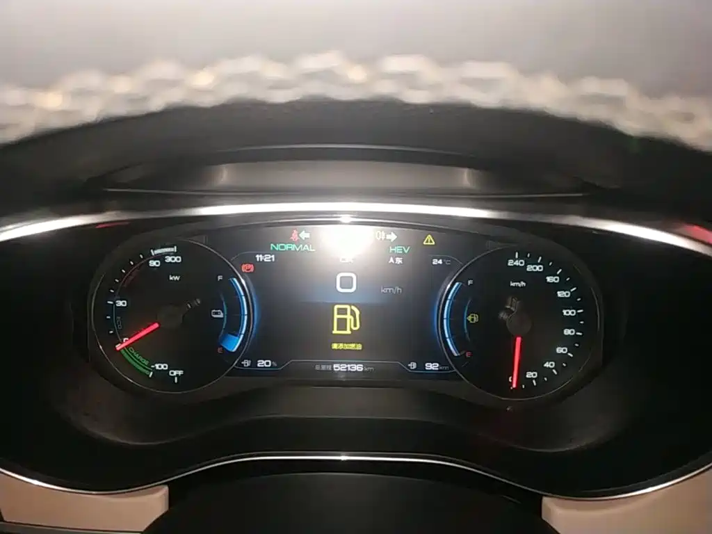 BYD MAX New Energy — миниатюра 12