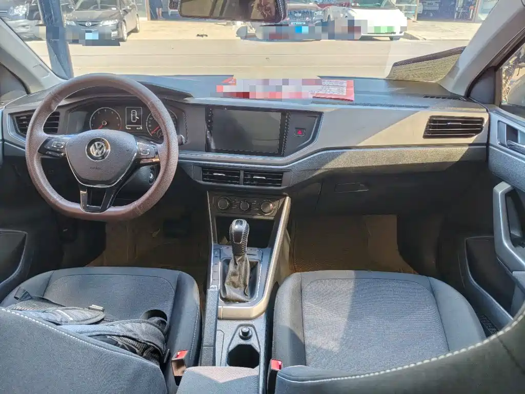 Volkswagen Polo — миниатюра 10
