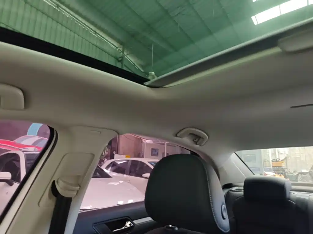 Volkswagen Lamando — миниатюра 18