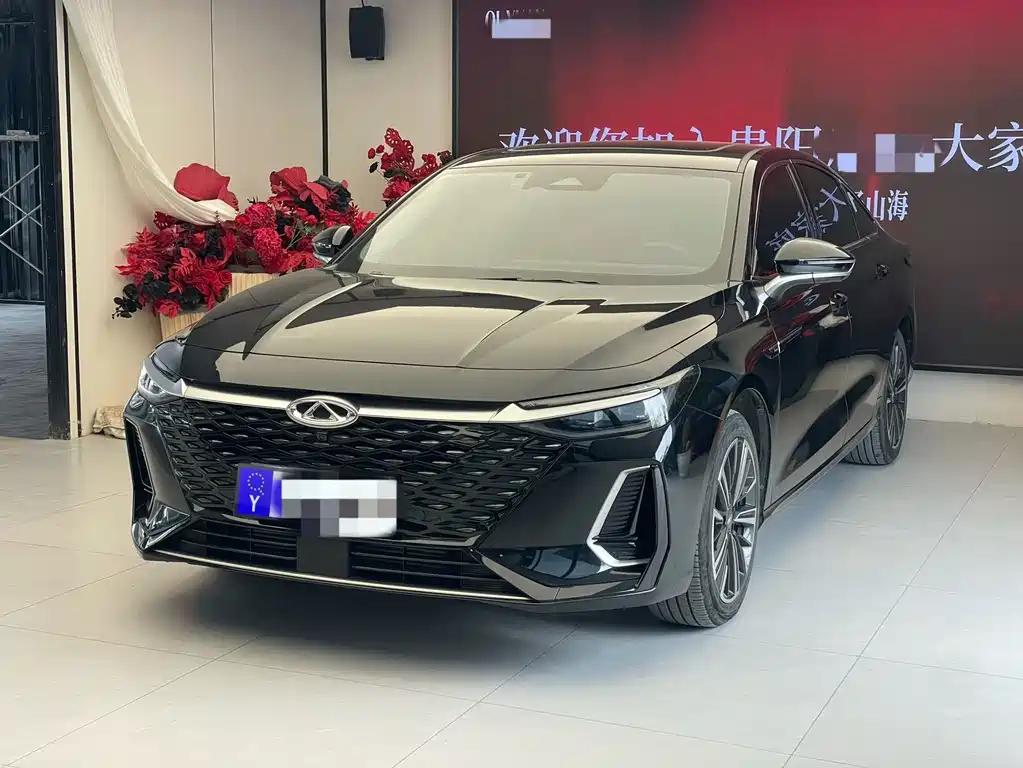 Chery Arrizo 8