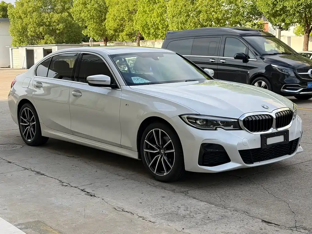 BMW 3 Series — миниатюра 3