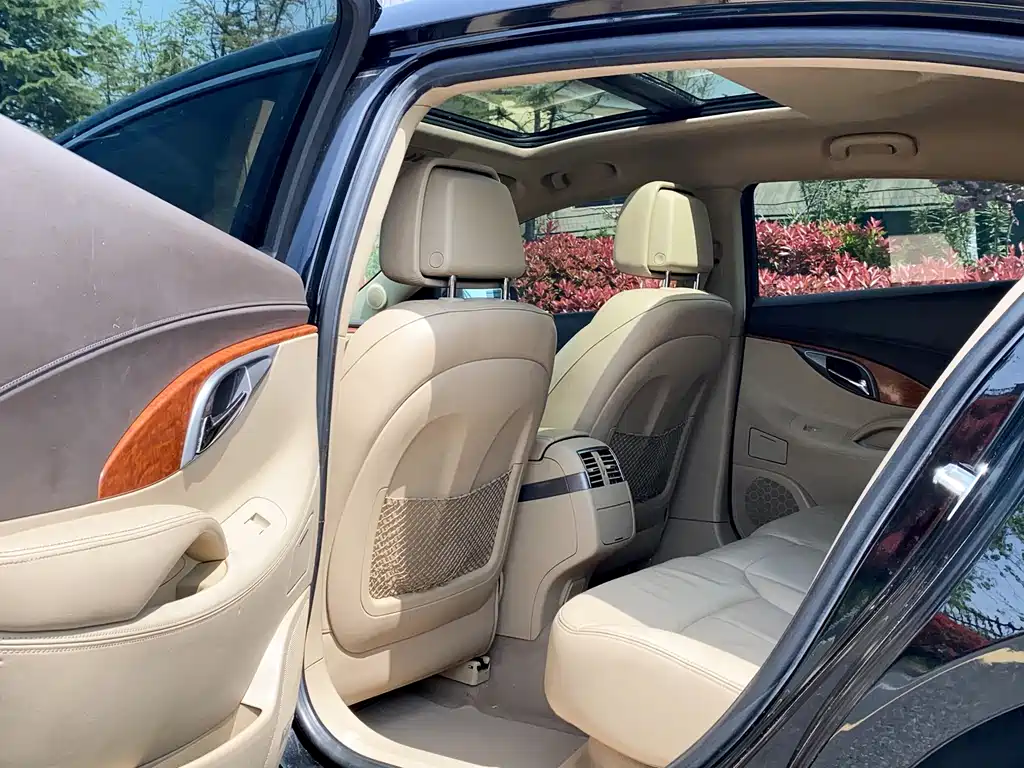 Buick LaCrosse — миниатюра 17