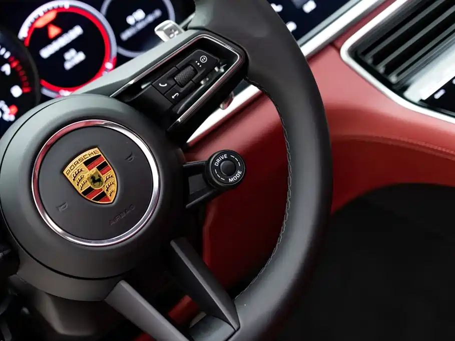 Porsche Panamera — миниатюра 19