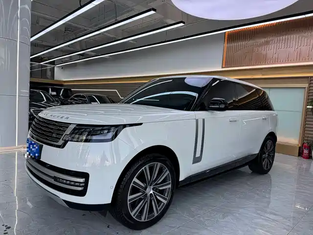 LAND ROVER RANGE ROVER 2024