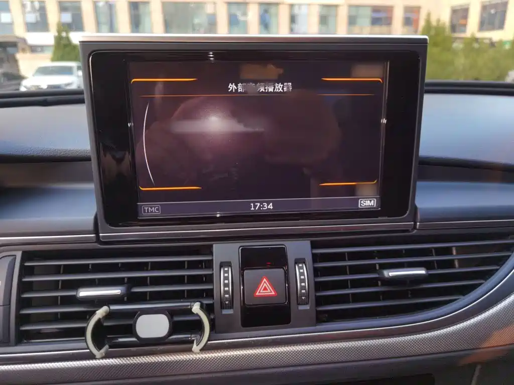 Audi A6L — миниатюра 6