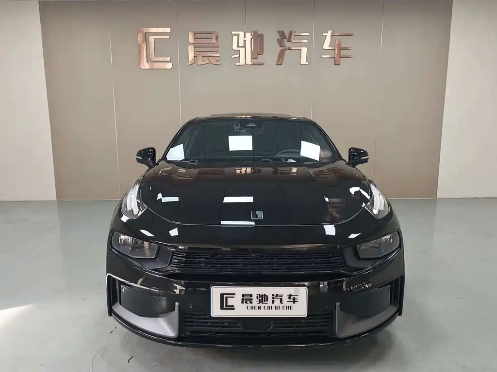 Lynk & Co 03 — миниатюра 2