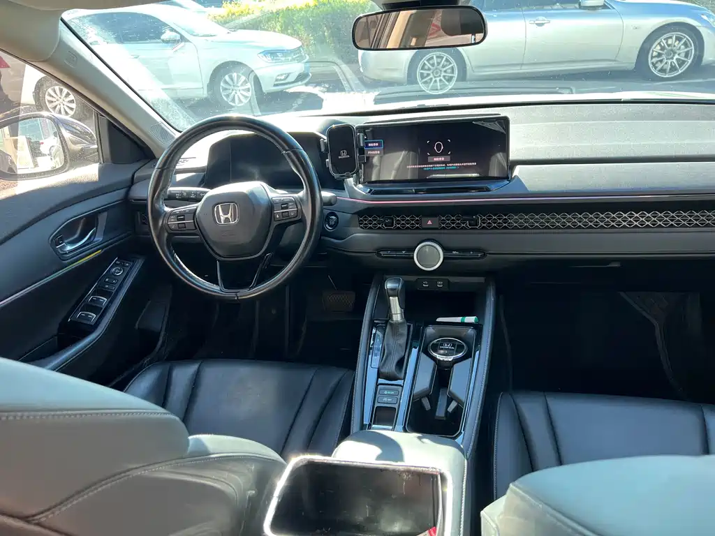 Honda Accord — миниатюра 4