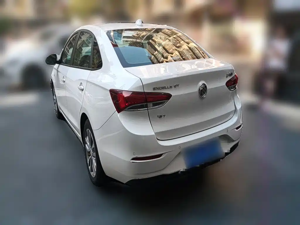 Buick Excelle — миниатюра 25