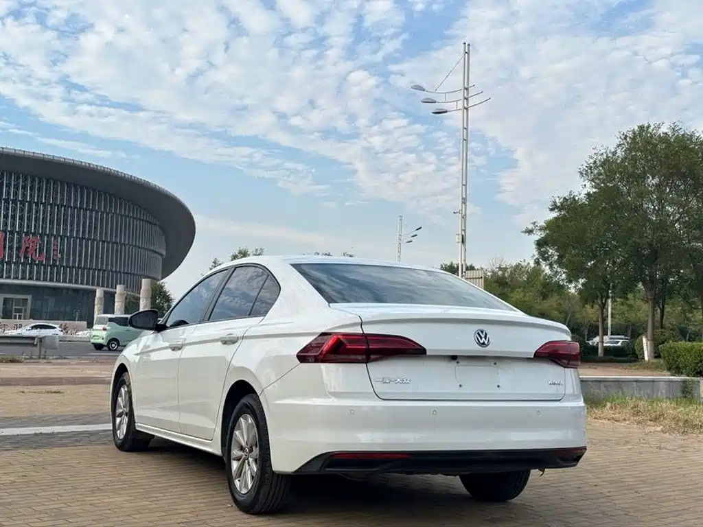 Volkswagen Bora — миниатюра 6