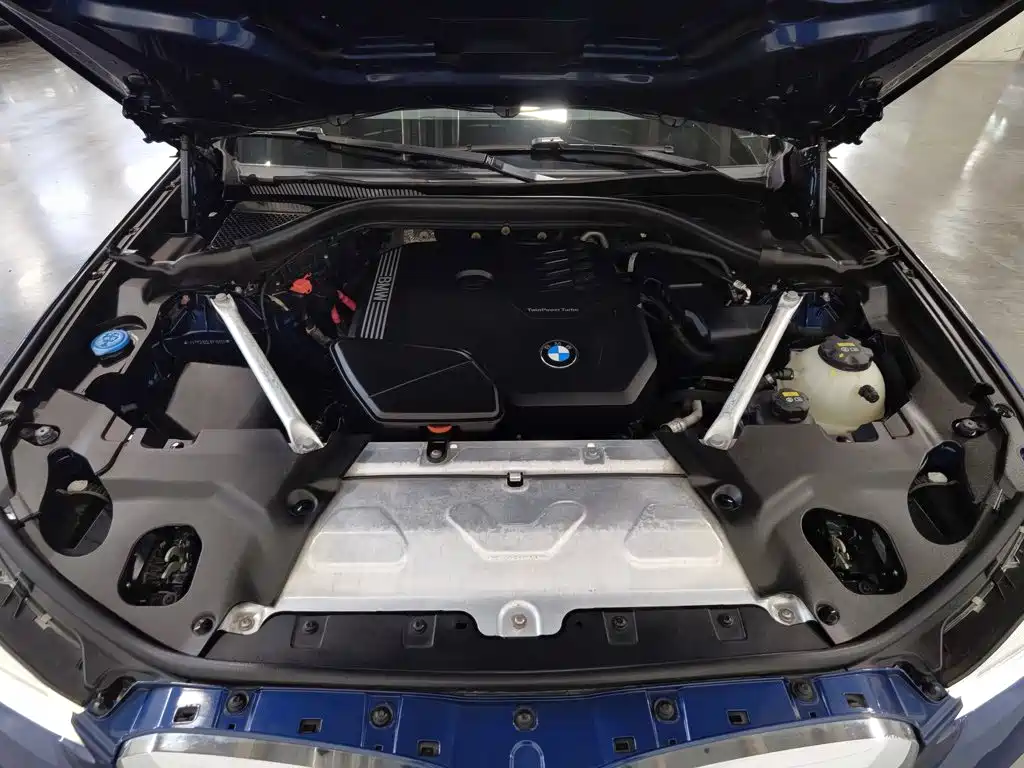 BMW X3 — миниатюра 6
