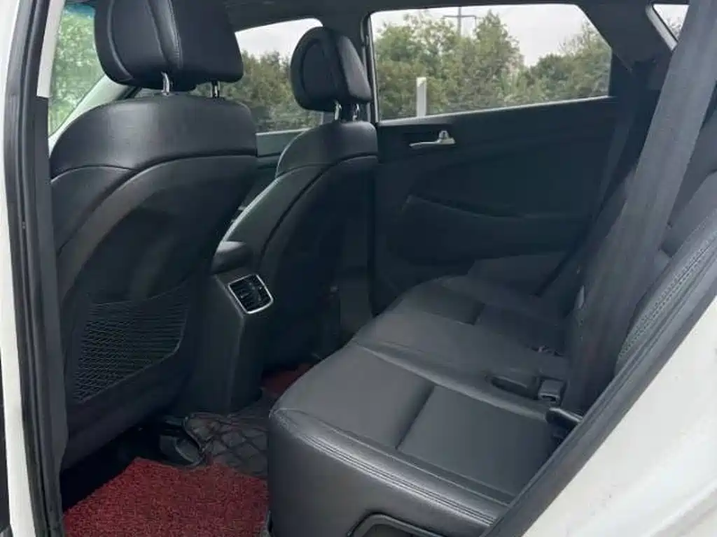 Hyundai Tucson — миниатюра 7