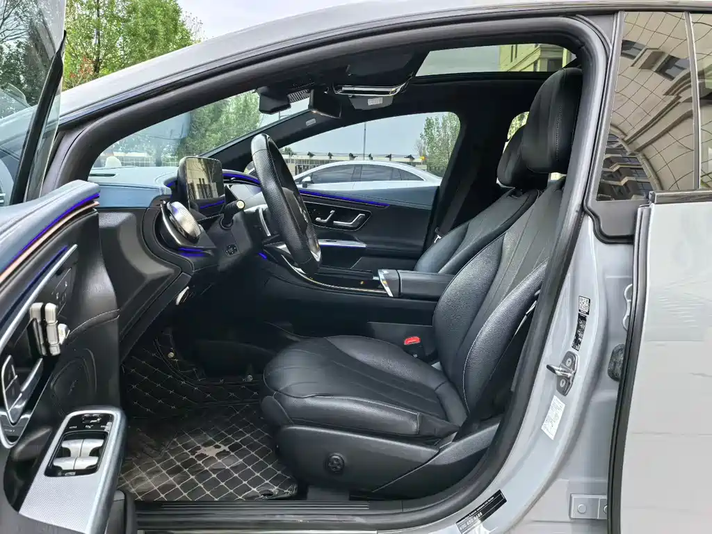 Mercedes-Benz EQE 2022 350