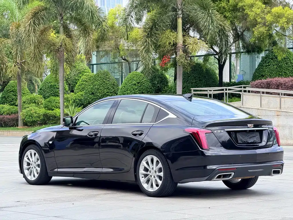 Cadillac CT5 — миниатюра 3