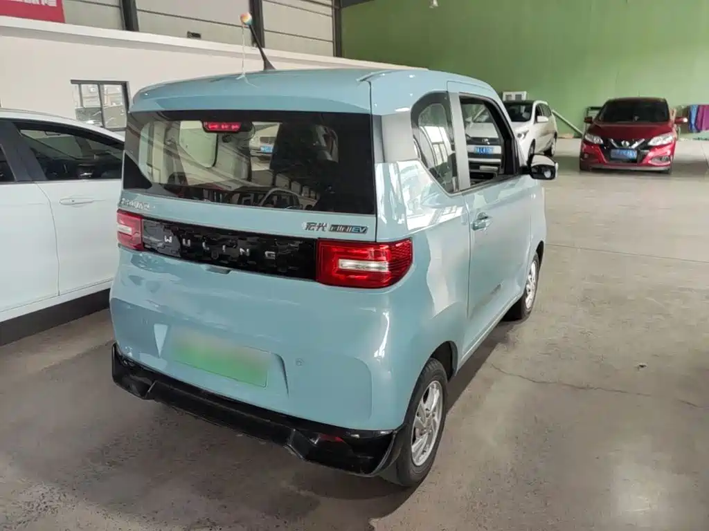Wuling MINIEV — миниатюра 7