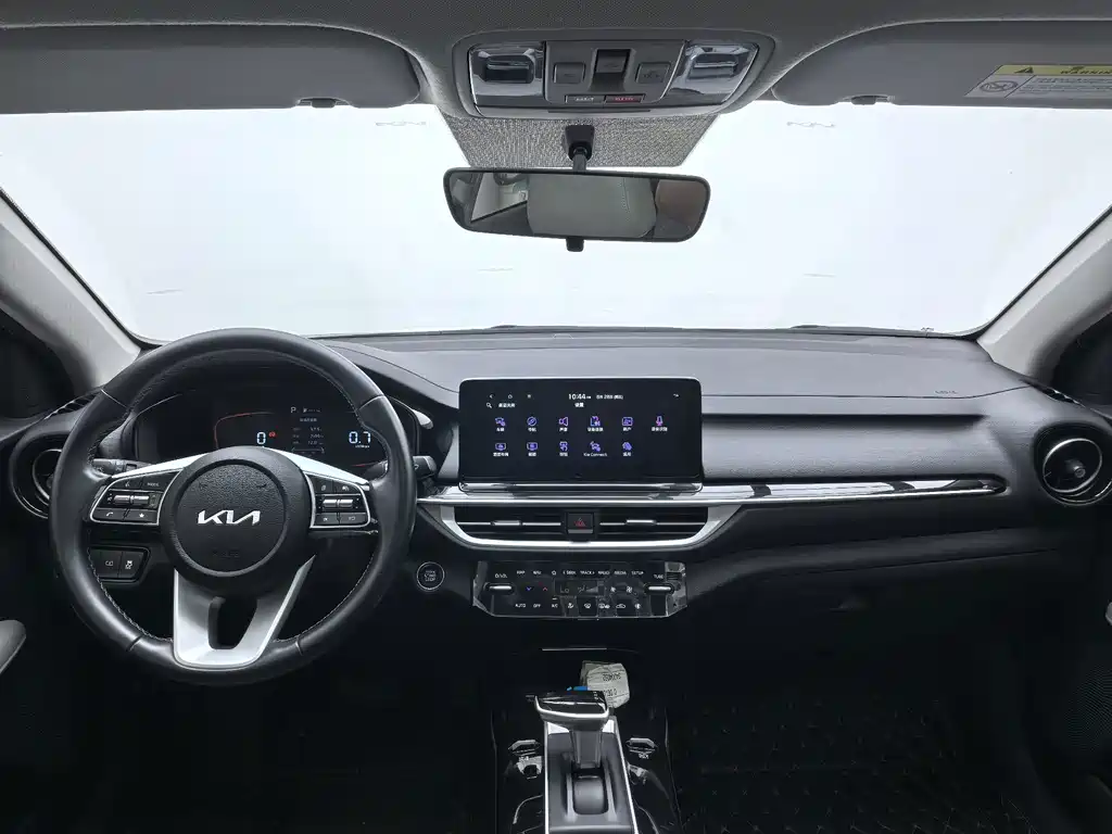 Kia K3 — миниатюра 12