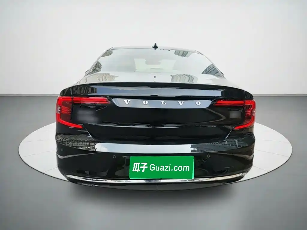 Volvo S90 — миниатюра 3