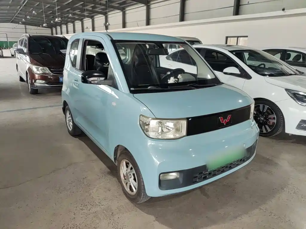 Wuling MINIEV — миниатюра 4
