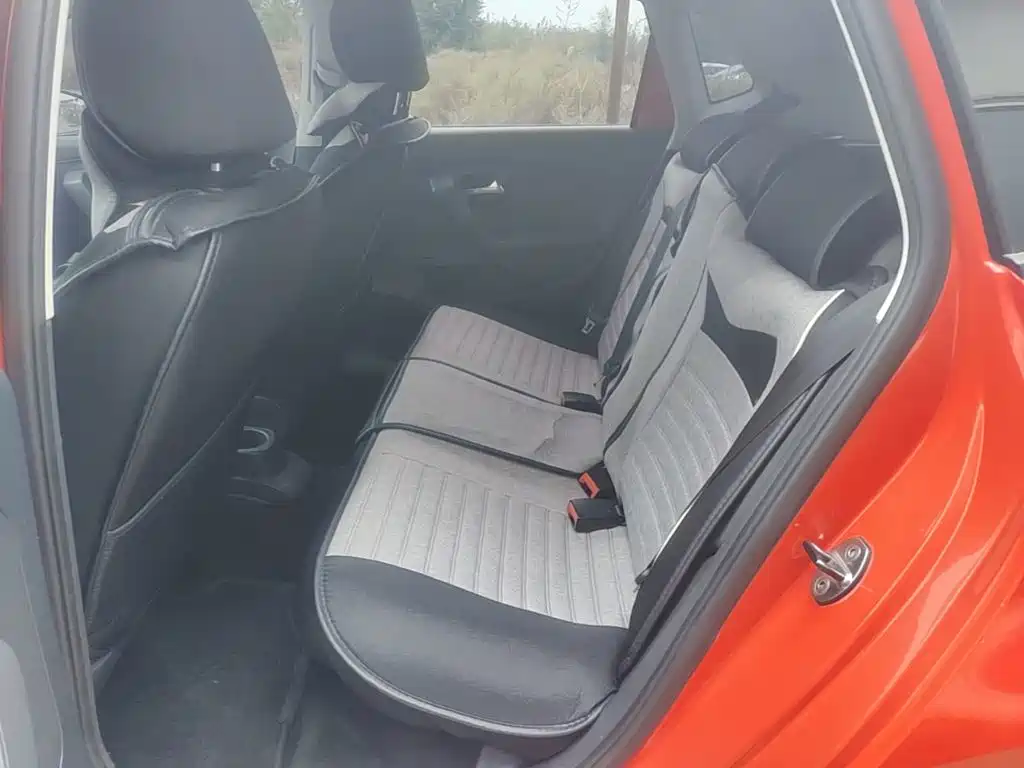 Volkswagen Polo — миниатюра 17