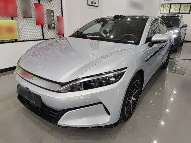 2025 BYD Han